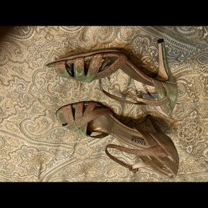 Vaneli Elita Silver Labryfab Heels